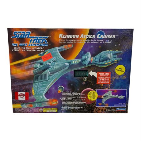 1993 Playmates Star Trek The Next Generation Klingon Attack Cruiser