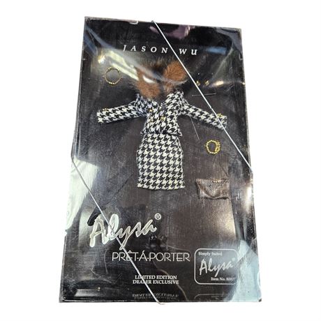 2000 Integrity Toys Jason  Wu Alysa "Simply Suited" Outfit, In Original Box