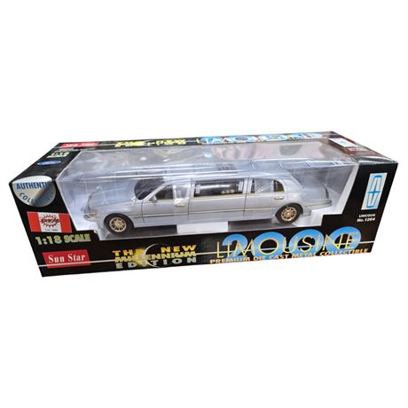 Sun Star 1:18 Die Cast Metal Lincoln 2000 Limousine, In Original Box