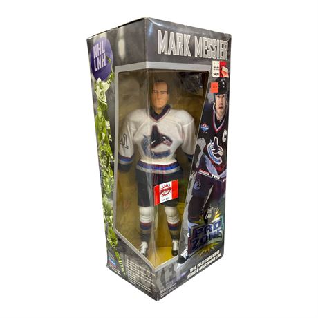 1998 Playmates Nhl Pro Zone Mark Messier Hockey Figure, In Original Box