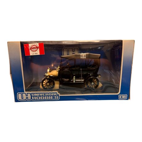 Universal Hobbies 1:18 Die Cast Metal Ford Model T Touring Convertible