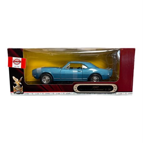 Road Signature 1:18 Die Cast Metal 1967 Chevrolet Camero Z-28, In Original Box