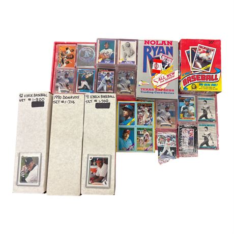 Large Assortment Of Vintage Baseball Cards With 2 Booster Boxes