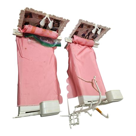 2 Francies 1960S Mod-A-Go-Go Playsets