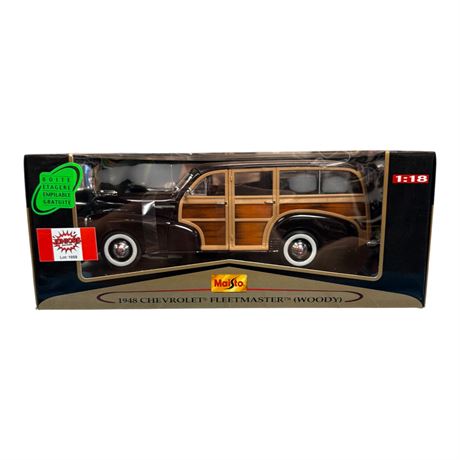 Maisto 1:18 Die Cast Metal 1948 Chevrolet Fleetmaster (Woody), In Original Box