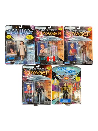 5 Playmates Star Trek Action Figures, In Original Blister Packs