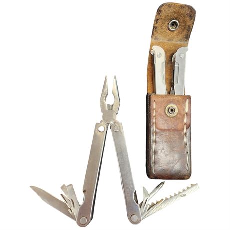 2 Folding Utility Multi Tools, 1 Is Kc Pro