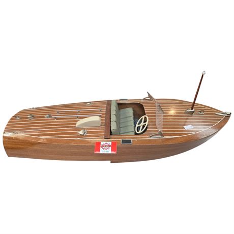 Early Wooden Model Chris-Craft Speedboat
