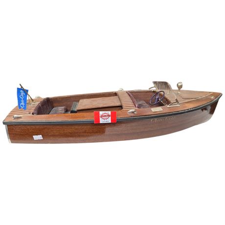 Vintage Chris-Craft Wooden Model Speedboat "Wet N Wild"