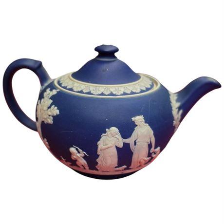 Vintage Wedgwood Teapot