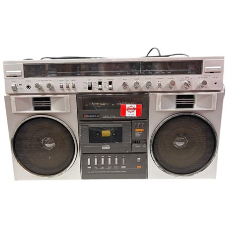 Vintage Candle Fm/Sw/Am 3 Band Stereo Radio Cassette Recorder Boombox