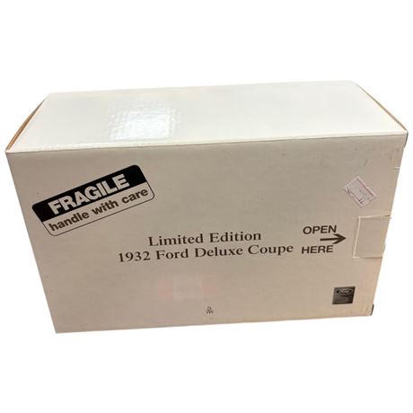 1:24 Danbury Mint Die Cast Limited Edition 1932 Ford Deluxe Coupe