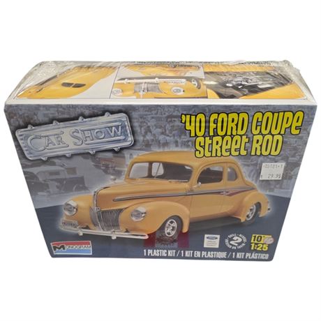 Sealed Monogram Car Show 1940 Ford Coupe Street Rod Model Kit