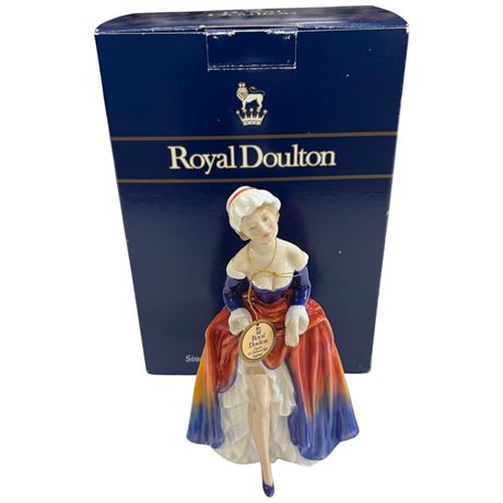 Royal Doulton Porcelain Figurine Phyllis In Original Box