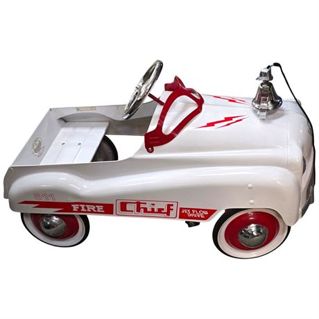 Mint Condition Fire Chief Peddle Car