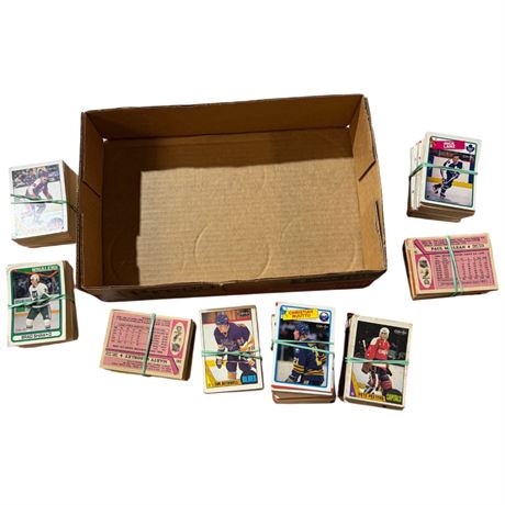 Assorted Vintage Hockey Cards