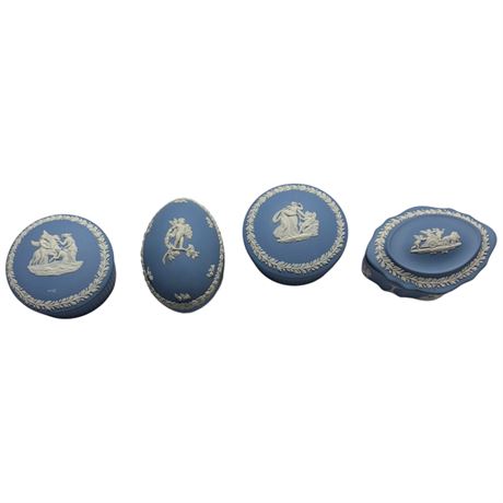 4 Vintage Pieces Of Wedgwood Jasperware