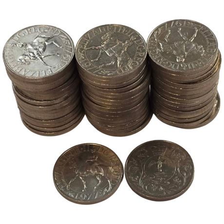 Approx 50, British 1977 Elizabeth II Commemorative Coins