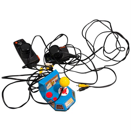 Vintage Pacman And Atari Tv Plug And Play