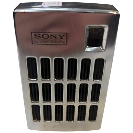 Vintage Sony Solid State Travel Radio, Model Tr-32