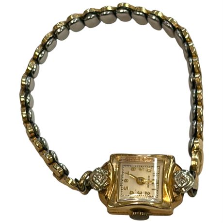 14Kt Gold Vintage Bertmar Ladies Wrist Watch