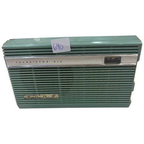 Vintage Sony 6 Transistor Travel Radio