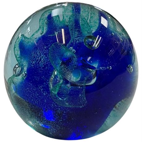 Caithness High Seas Scotland Art Glass Paperweight