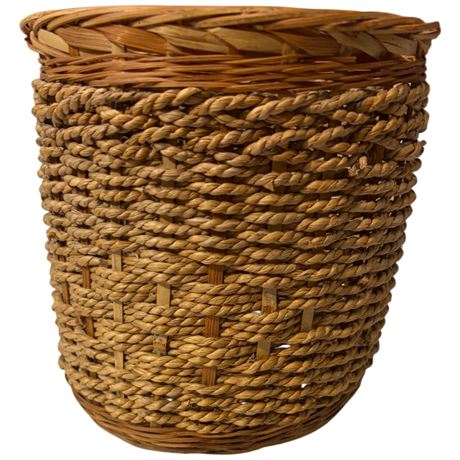 Small Woven Wicker Basket