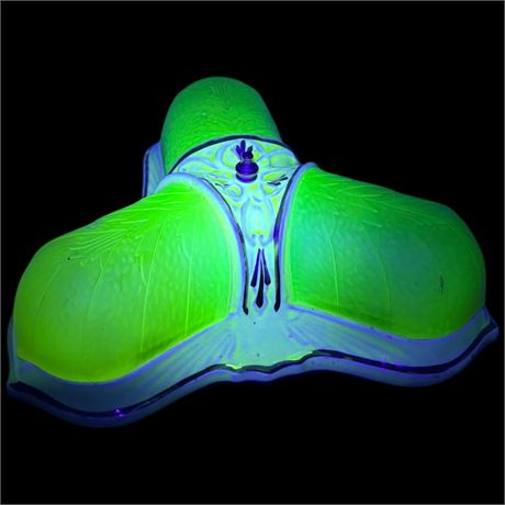Art Deco Uranium Glass 3-Light Ceiling Fixture With Uranium Glaze