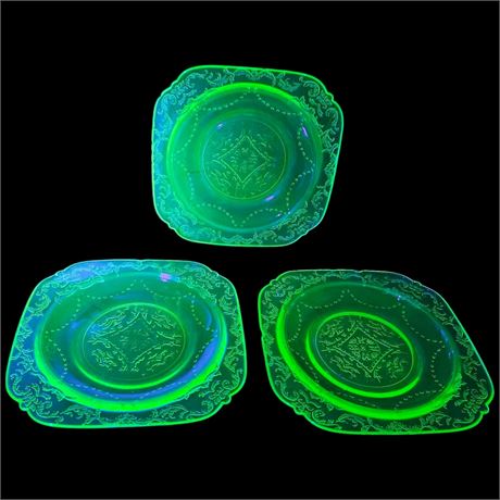 3 Vintage Uranium Federal Glass "Madrid" Plates
